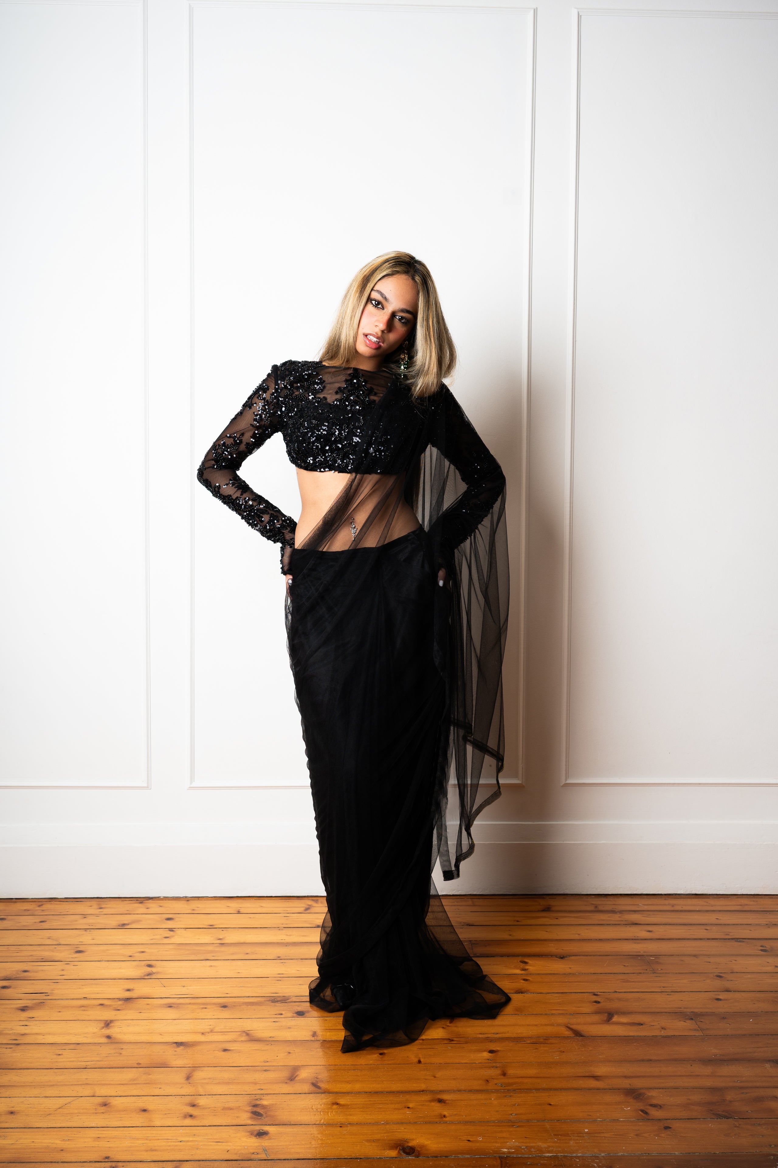 Embroidery Blouse & Tulle Pre-Pleated Sari (Set)